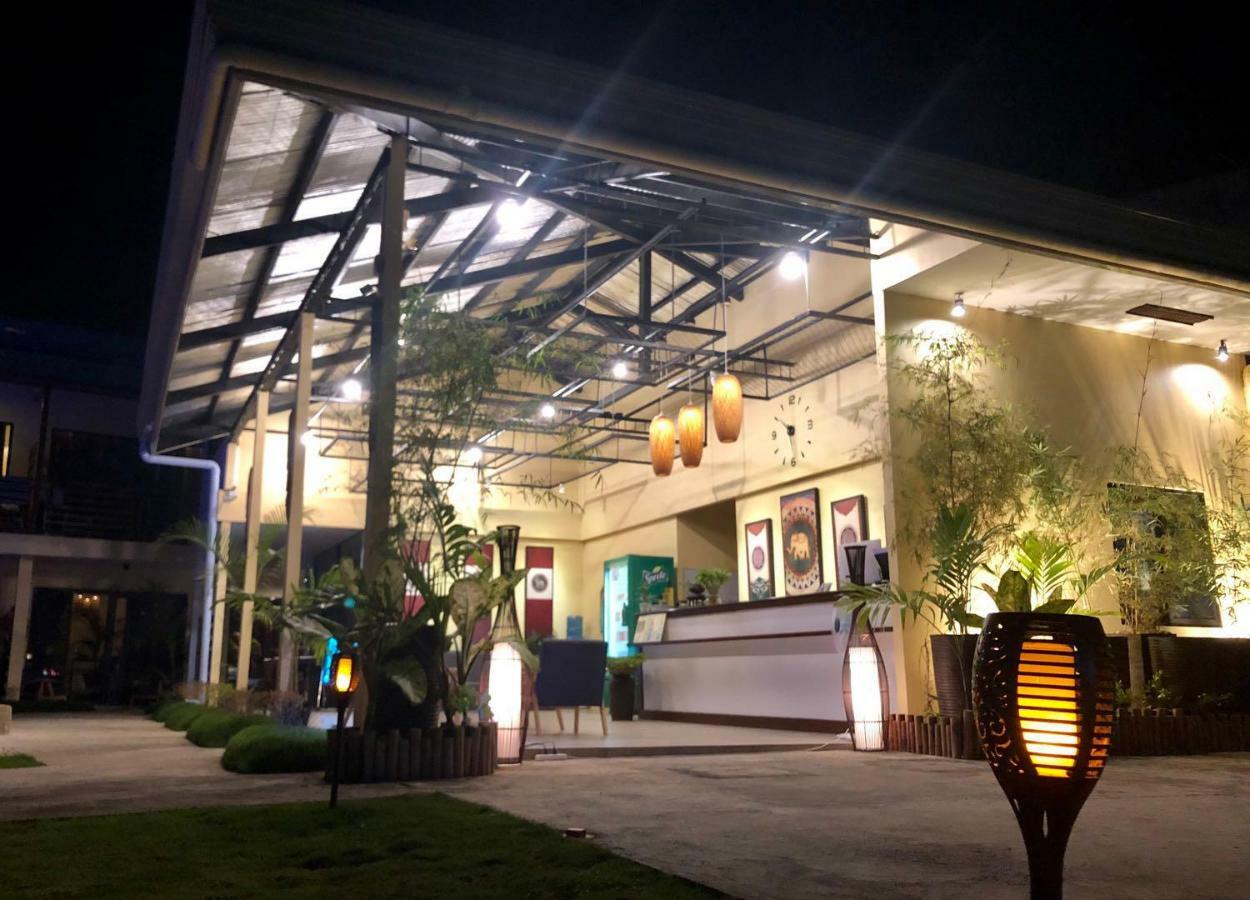 热浪潜水度假村 Keep Diving Resort Bohol Buitenkant foto